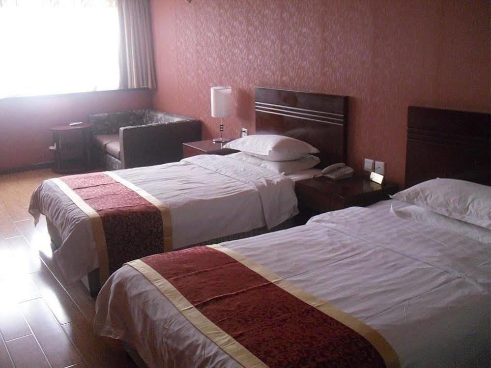 Chongqing Tianshun Hotel 외부 사진